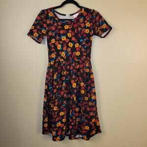 Lularoe Amelia Pleated‎ Dress Womens Size XS Black Floral Back Zip Short Sleeves